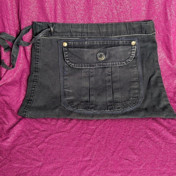 Upcycled cargo pants drawstring pouch - Picture 7 of 7
